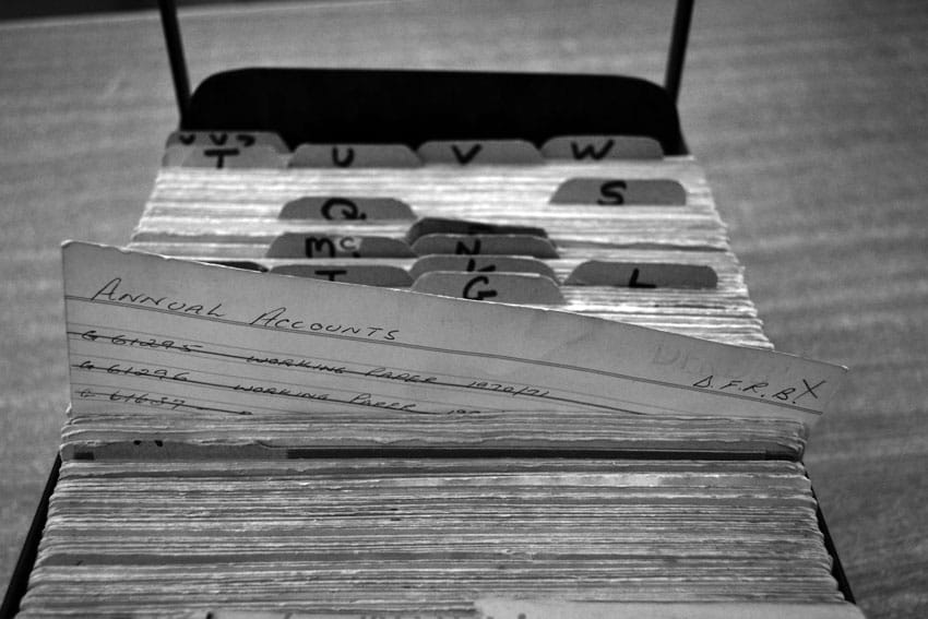 Manual filing system