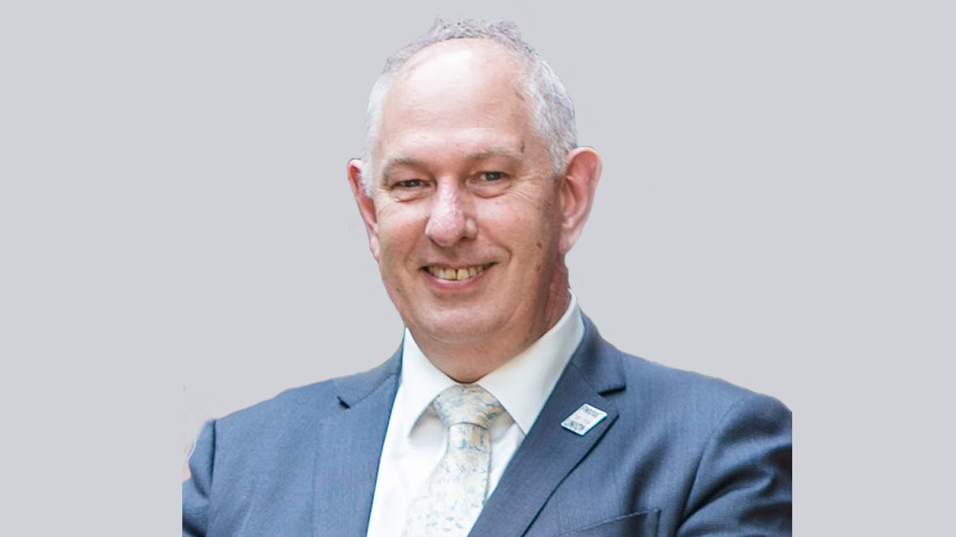 Headshot of Mr Alistair Waters