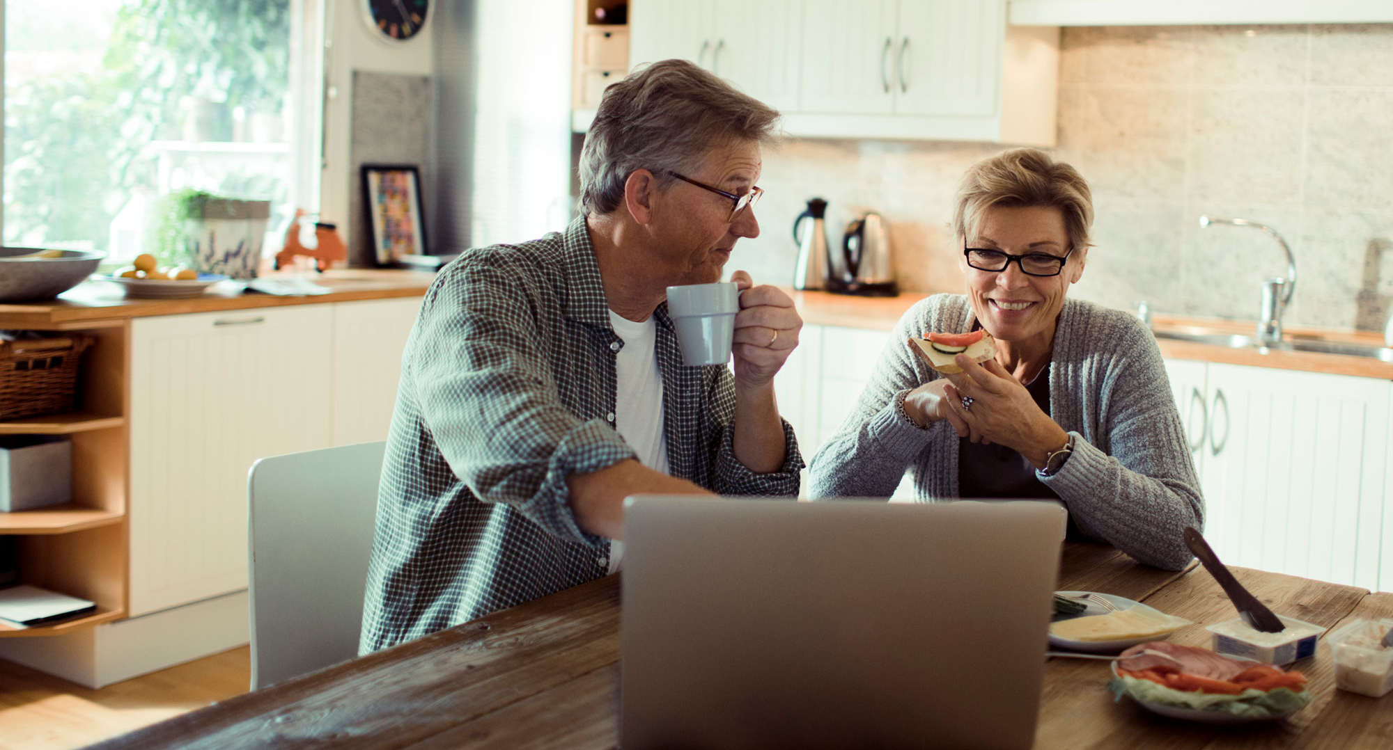 couple looking at laptop